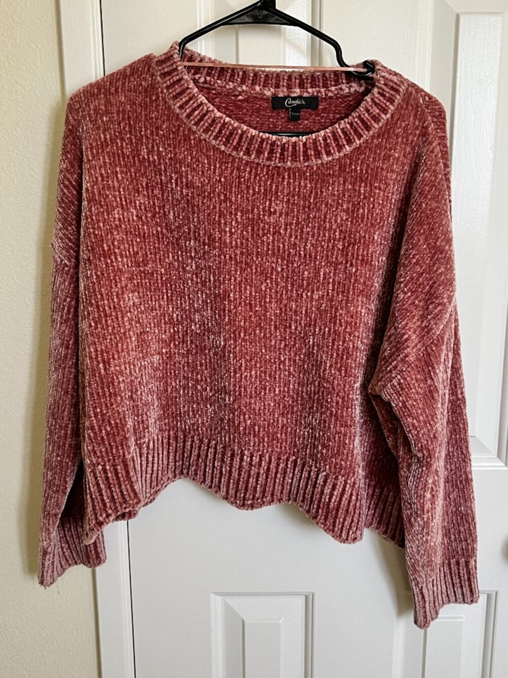 Candie's Women Chenille Boxy Oversized Sweater, Dusty Pink, Size S